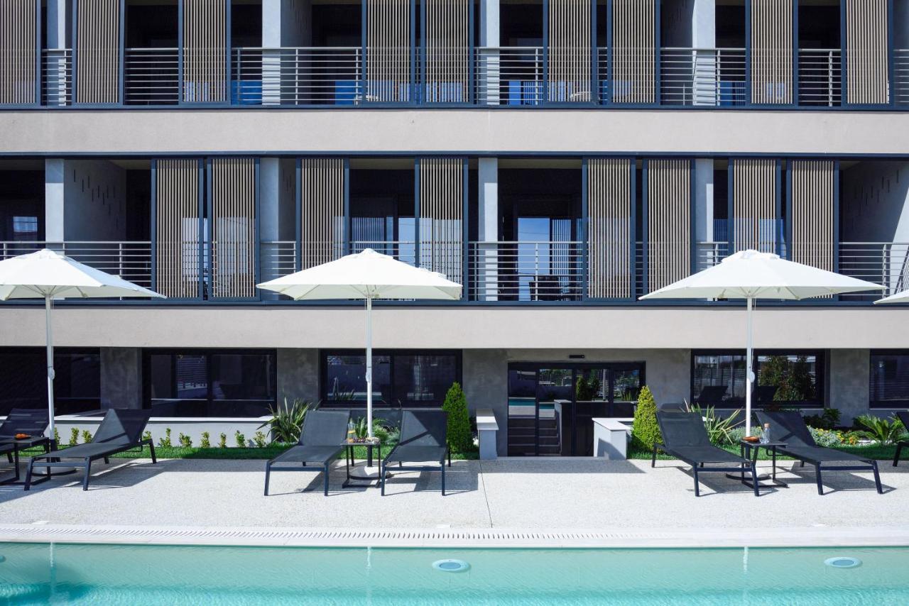 Anassa Butik Living Nikiti Aparthotel Bagian luar foto