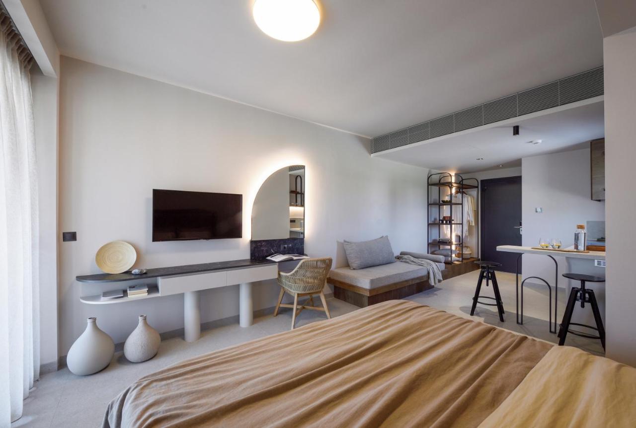 Anassa Butik Living Nikiti Aparthotel Bagian luar foto