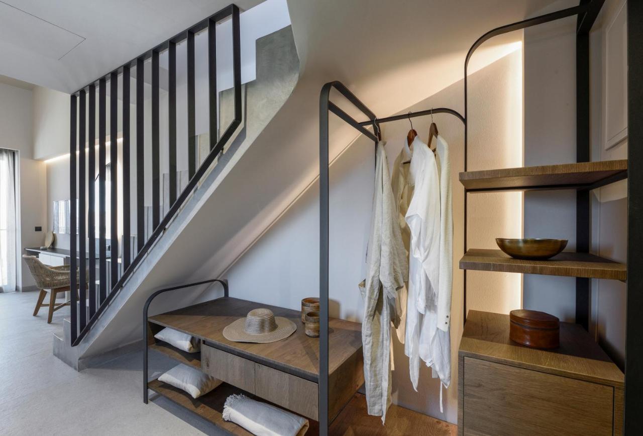 Anassa Butik Living Nikiti Aparthotel Bagian luar foto