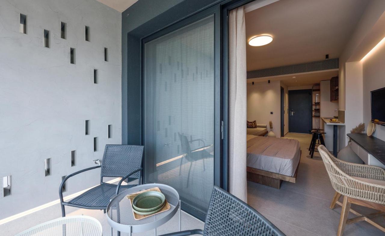 Anassa Butik Living Nikiti Aparthotel Bagian luar foto