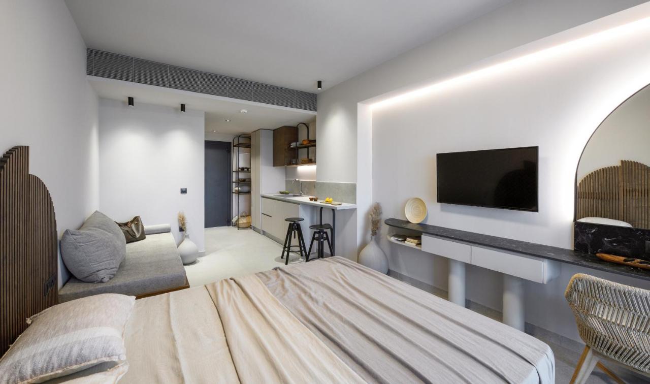 Anassa Butik Living Nikiti Aparthotel Bagian luar foto