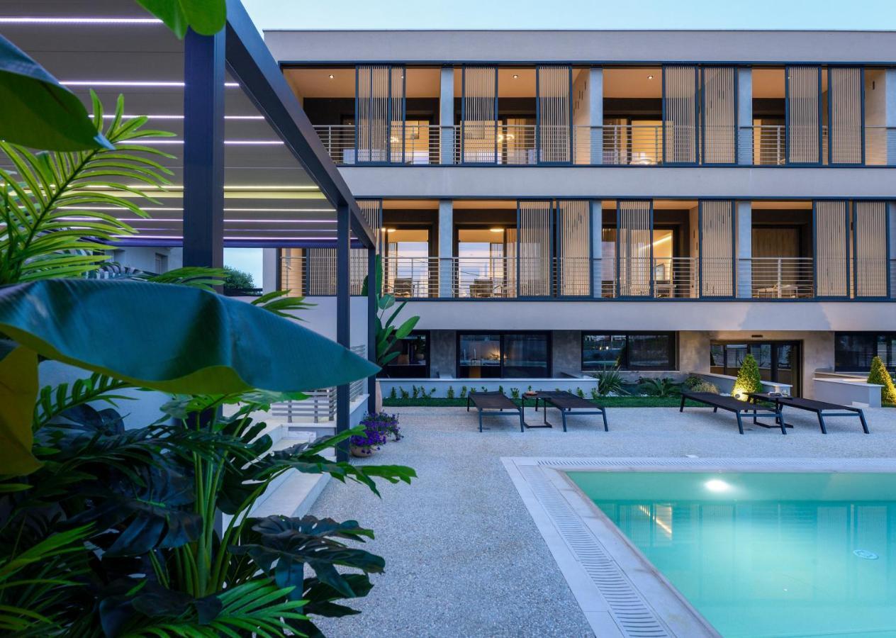 Anassa Butik Living Nikiti Aparthotel Bagian luar foto